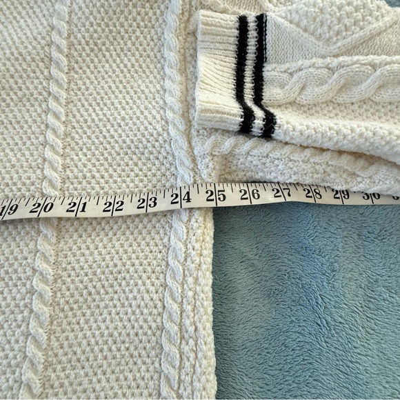 Taylor Swift Cream Cable Knit Stars Folklore Cardigan Size L/XL - Picture 8 of 12